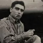 Kako je Robert Capa izmislio stil ratne fotografije i vlastitu legendu