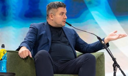 Edin Avdić uklonjen sa kanala Arena Sport zato što ne voli Vučića i Crvenu zvezdu