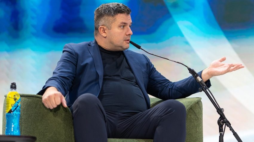 Edin Avdić uklonjen sa kanala Arena Sport zato što ne voli Vučića i Crvenu zvezdu