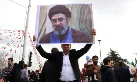 Poslije Khameneija, Khamenei: Sin ubijenog vođe novi je vrhovni vođa Irana