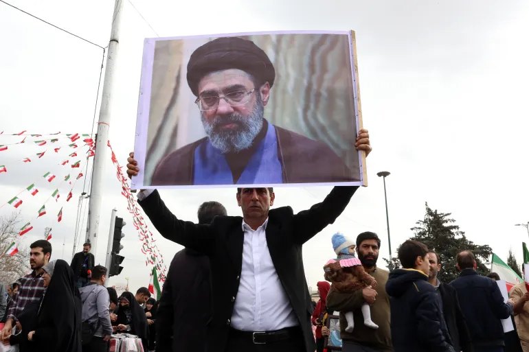 Poslije Khameneija, Khamenei: Sin ubijenog vođe novi je vrhovni vođa Irana