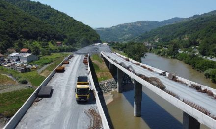 Autocesta kao spomenik kriminalu: Banke obustavile finansiranje, izvođači obustavili radove, Vlada se pravi da je sve uredu