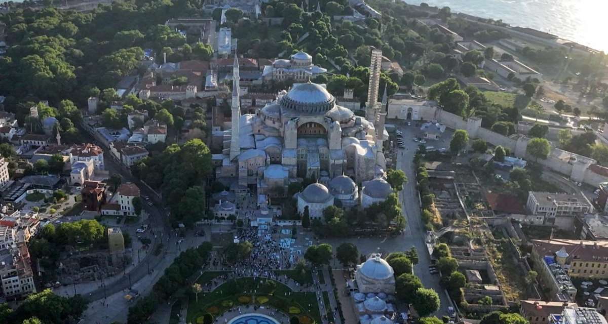 Istanbulsku Aja Sofiju zna cijeli svijet, ali u Turskoj ima još osam Aja Sofija, i sve su bile crkve koje su kasnije postale džamije