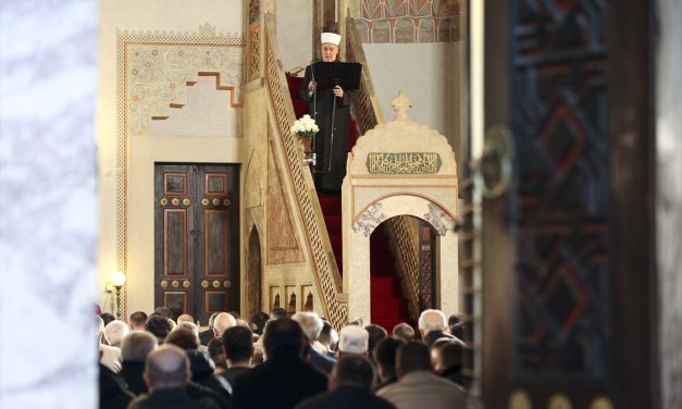 Husein ef. Kavazović: Nad našim glavama se nadvila ozbiljna prijetnja vjerskog fanatizma i cionizma, ali vjerujemo da iza svake mrkle noći dolazi nova zora