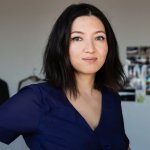 Tišina moćnih žena: Merkel, Clinton i Harris u provokativnoj utopiji Kubre Khademi