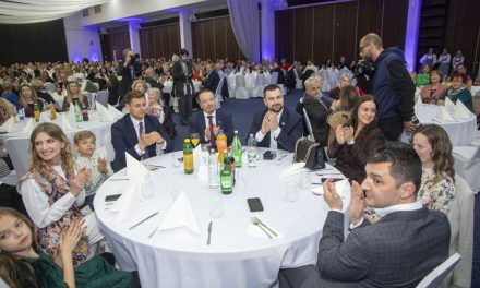 Hiljadu Bošnjaka na sijelu: Bajramska ekstaza u Zagrebu