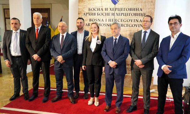 Direktor Hrvatskog državnog arhiva: Sve što je nastalo na području BiH mora se vratiti u BiH