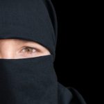 Ribar odbio poslužiti ženu s nikabom