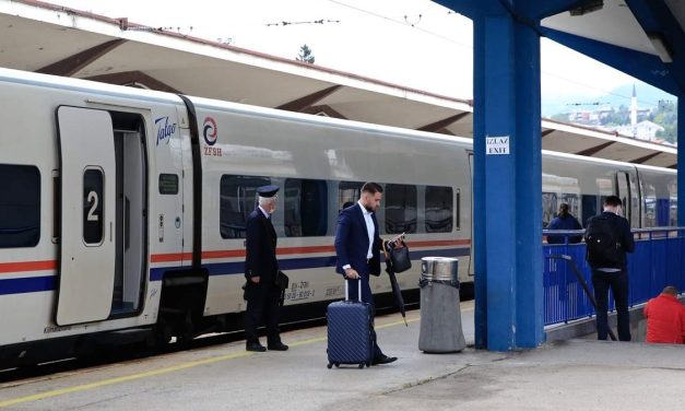 Vozom iz Sarajeva u Zagreb: Tri kompanije pregovaraju o ponovnom pokretanju putničke linije