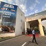 Islamabad: Napredak u pregovorima Irana i SAD-a prate zbunjujuće informacije o američkim ratnim brodovima u Hormuzu