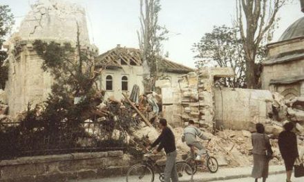 Od crvenog kombija do Trumpa juniora: Političke prilike i ratni zločini u Banja Luci 1990.-1992. godine