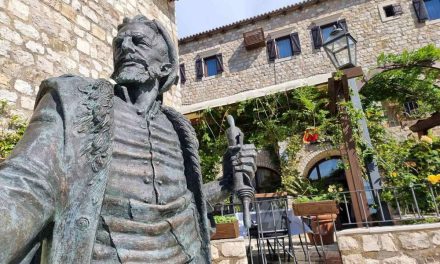 Tajna vjera Ma’aminima: U Ulcinju, između Mesije i polumjeseca