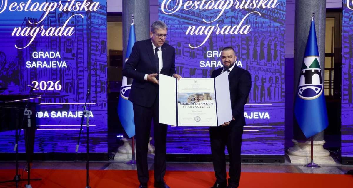 Osnivač Pomozi.ba: Elviru Karaliću uručena Šestoaprilska nagrada