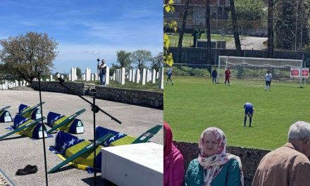 Bića bez ljudskosti: Srbi igraju nogomet uz ogradu mezarja dok se ukopavaju posmrtni ostaci žrtava srpskih zločina