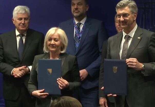 Plenković i Krišto u Dubrovniku potpisali sporazum o Južnoj plinskoj interkonekciji