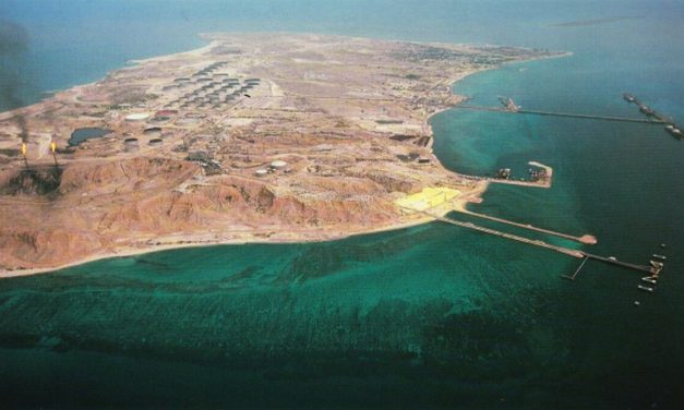 Dok svi gledaju u Harg, Iran izvozi naftu drugim putevima