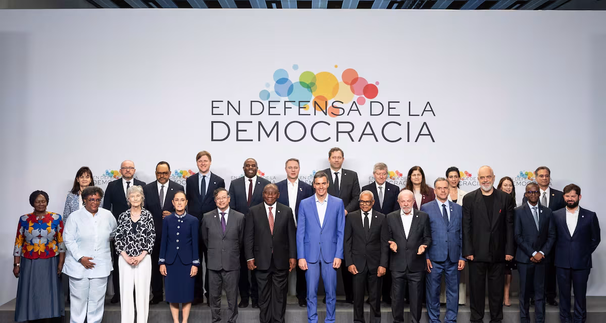 Historijska prilika za globalnu ljevicu