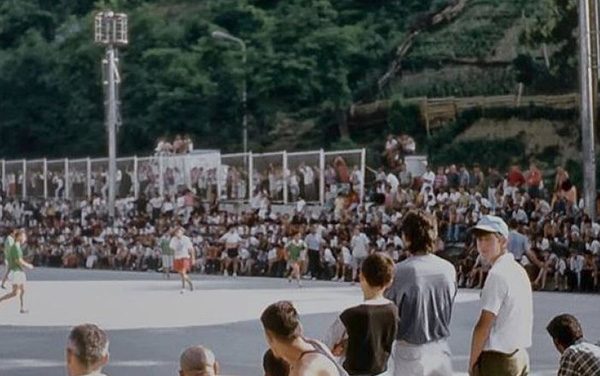 “Na igralištu je bilo toliko krvi da se moglo plivati, dijelovi tijela su danima prikupljani sa ograde – tom masakru ni jedan horor nije ravan”