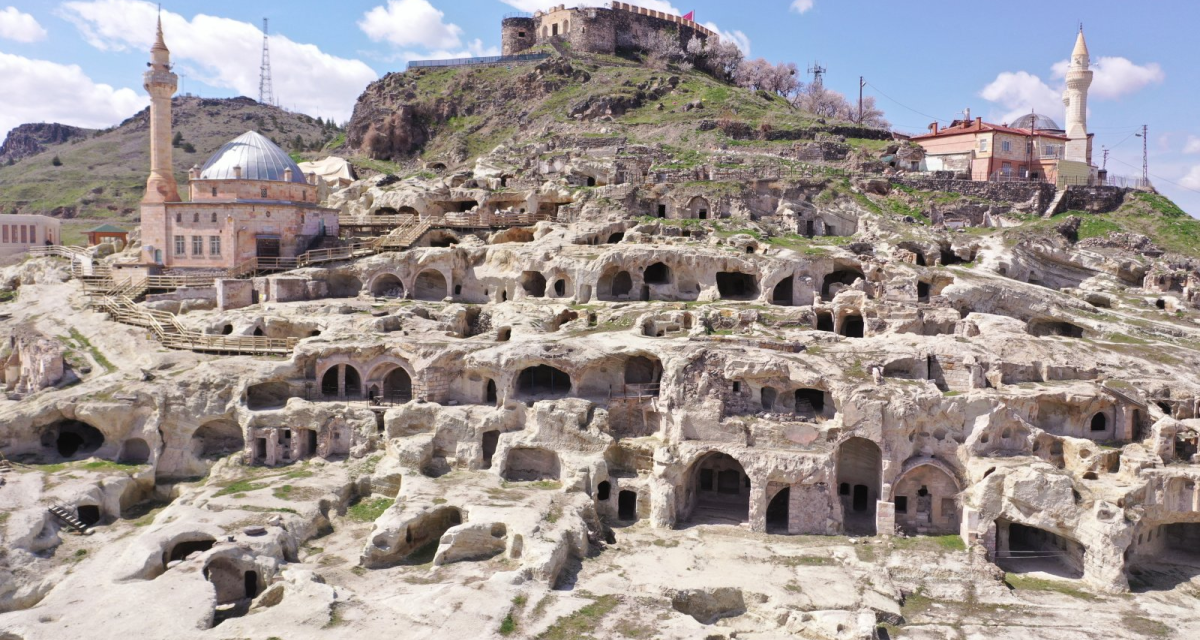 Novi podzemni prostori isklesani u stijeni otkriveni u Kapadokiji