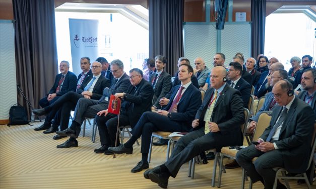 TradFest u Zagrebu: I Vinko Puljić se predomislio, sada podržava “etničko uređenje države”