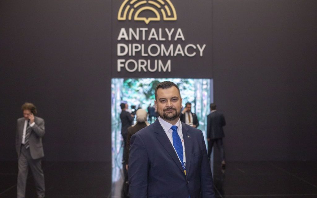 Hodžić na Antalya Diplomacy Forumu: Među sudionicima Erdoğan, Lavrov, Sharif, al-Sharaa i Aliyev