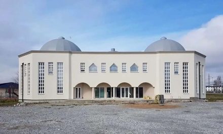 Švedski demokrati pozvali na rušenje džamija uz fotografiju bošnjačkog džemata u Orebru