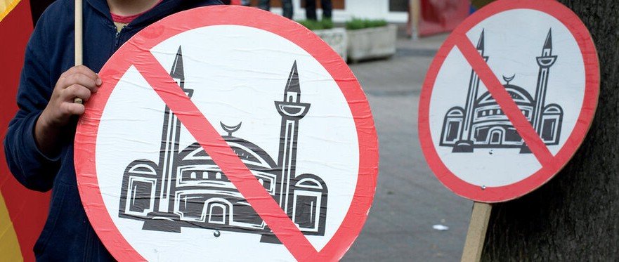 Kako se iznova proizvodi muslimanska prijetnja