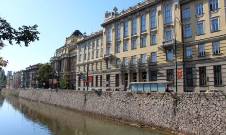Arhitektonska, tehnološka i ratna sudbina sarajevske Palate pošta