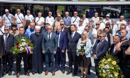 Kod Slunja otvoren “Spomen-park Dr. Irfan Ljubijankić”