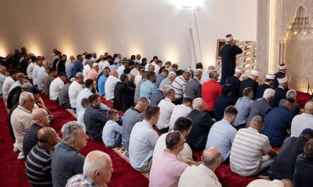 Održana središnja bajramska svečanost u Hrvatskoj, osuđena islamofobija i pozvano na jačanje povjerenja