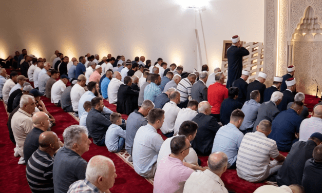 Održana središnja bajramska svečanost u Hrvatskoj, osuđena islamofobija i pozvano na jačanje povjerenja