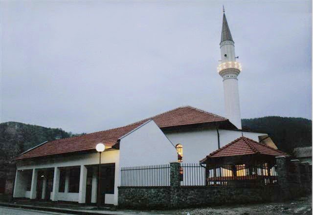450 godina Šudžaudinove džamije: Povijest rušenja i obnove