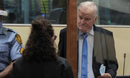 Odbijen zahtjev Ratka Mladića za prijevremeno puštanje na slobodu