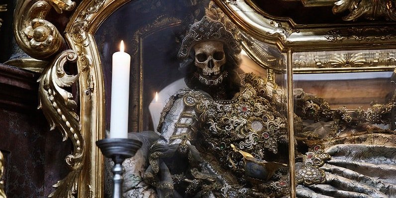 Neobične relikvije: Otkud kosturi u bavarskim crkvama?