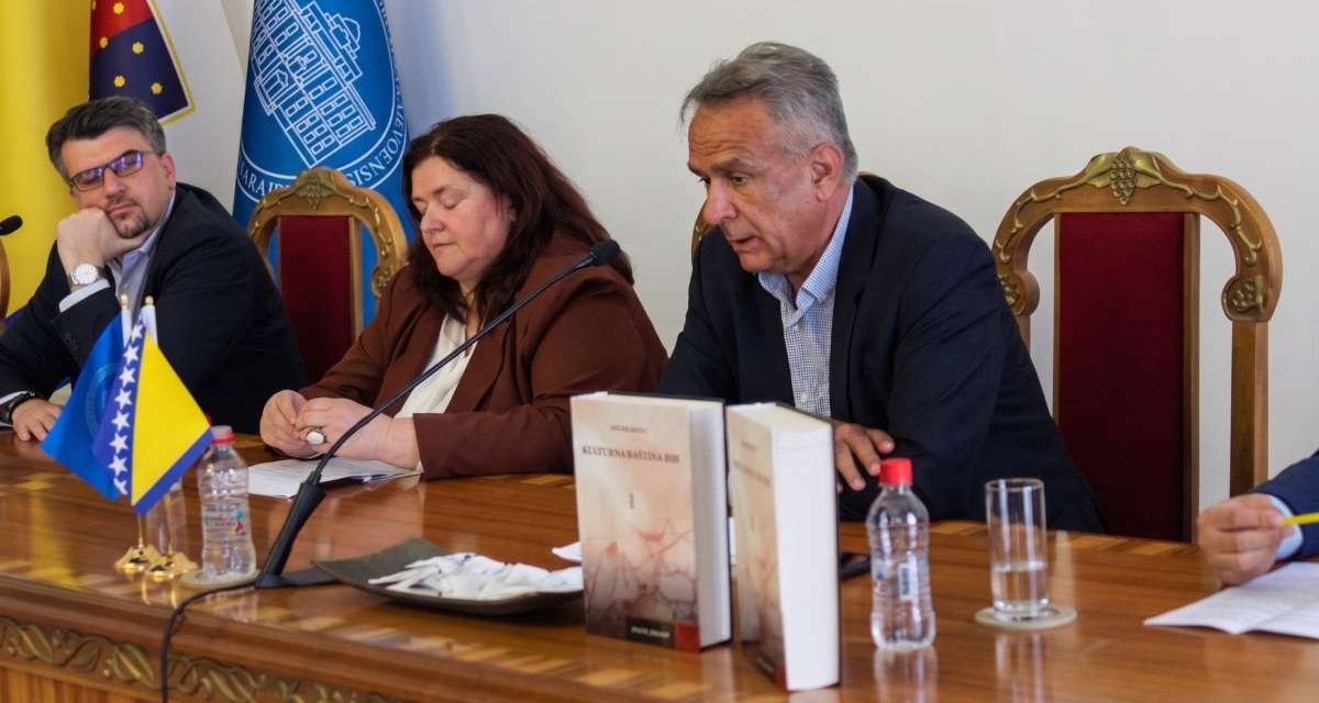 Promovirana dvotomna knjiga Safeta Bandžovića “Rusija i istočno pitanje — izazovi deosmanizacije i balkanski odgovori”
