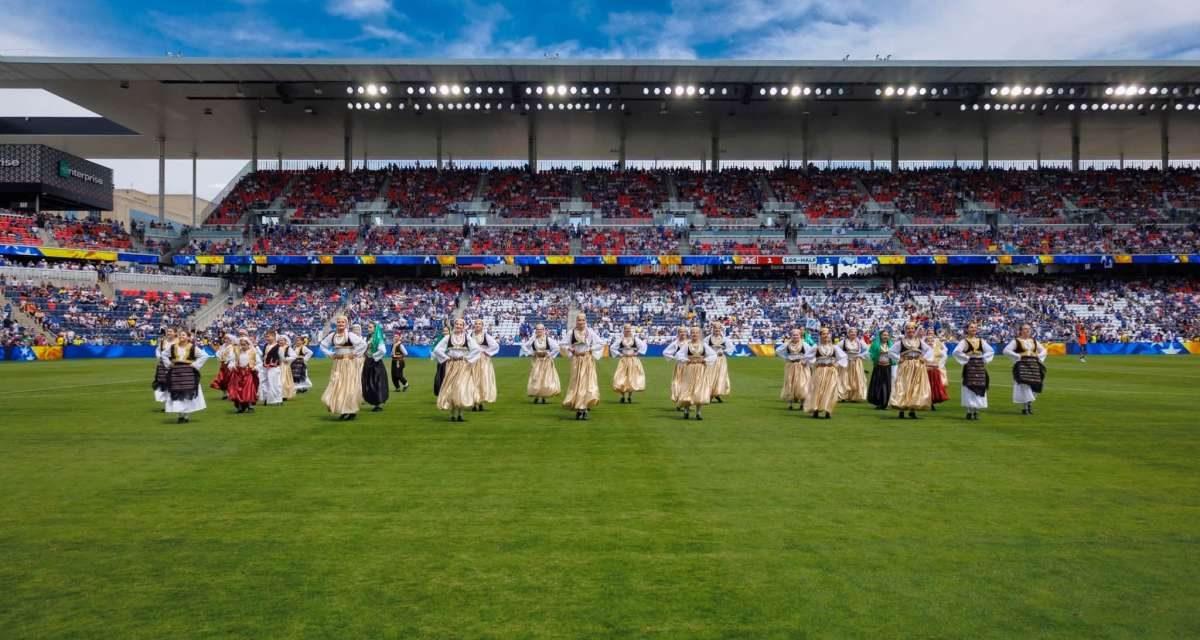 Bosansko kolo u St. Louisu i zašto se neki stide vlastitog identiteta, tradicije i kulture