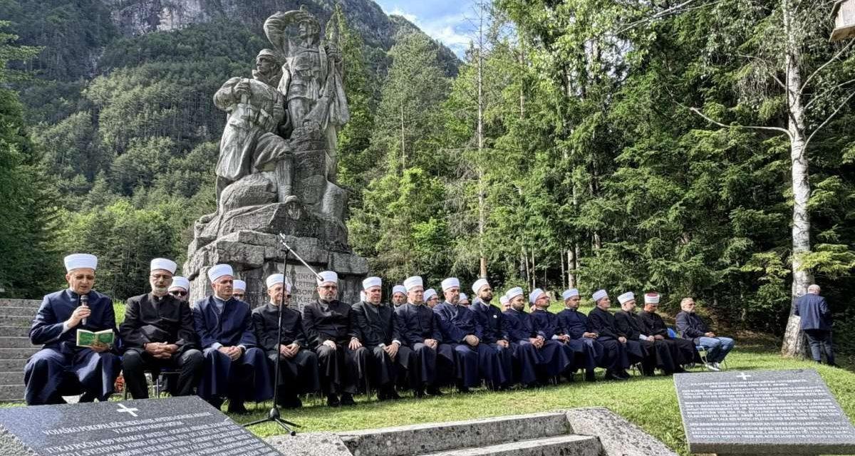Log pod Mangartom: Mjesto gdje sjećanje ne blijedi