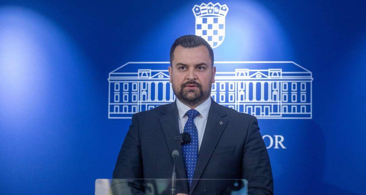 Armin Hodžić večeras gost emisije „Plenum“ na Federalnoj televiziji