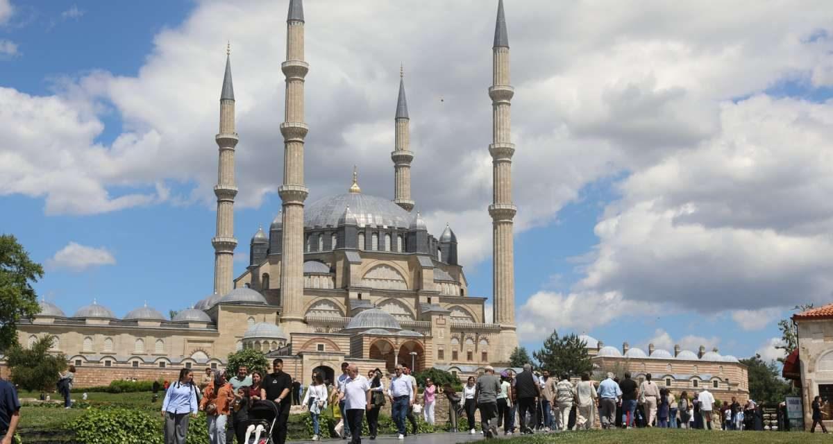 Turska ponovo otvorila Sinanovu Selimiju