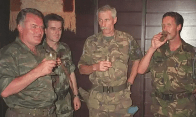 Lice kukavice – Thom Karremans