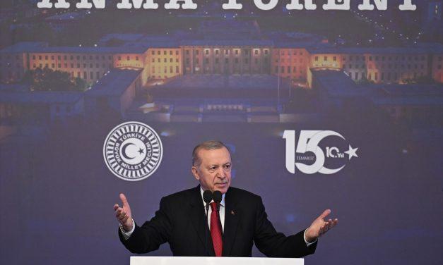 Erdoğan: 15. jula turski narod stao je u odbranu svoje nezavisnosti i budućnosti