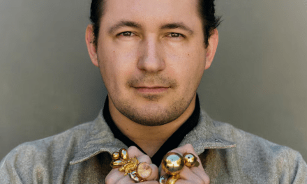 Hanan Bešović: Od dubrovačkog radničkog naselja do najutjecajnijeg modnog kritičara