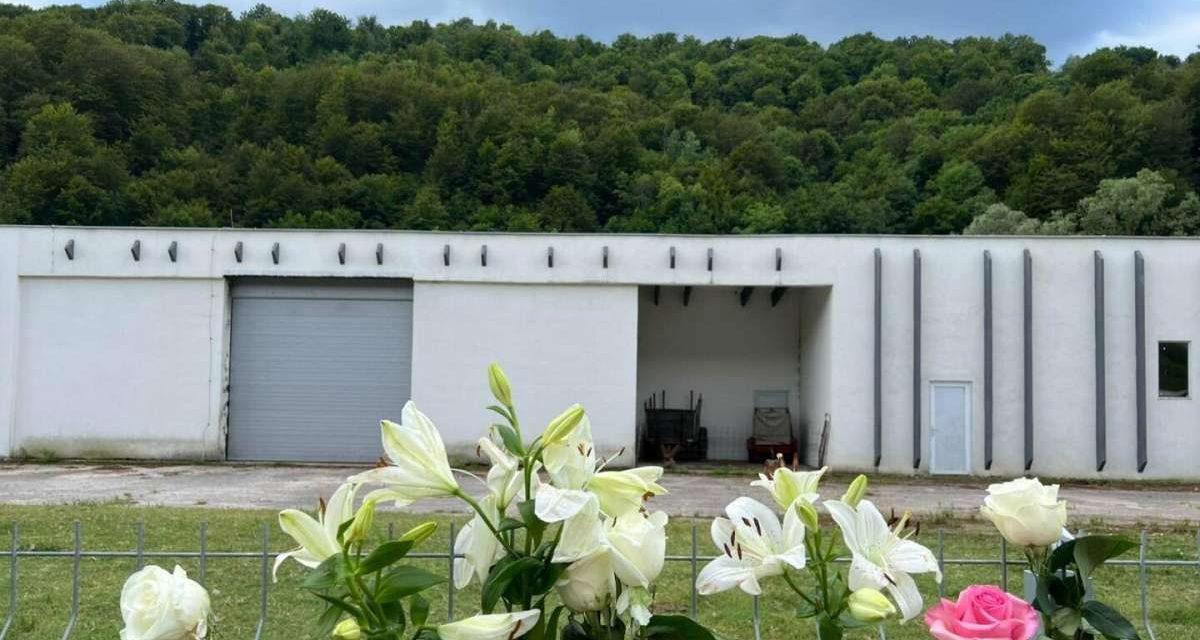 Kako 13. jula ubijeno 1.000 Bošnjaka u hangaru zemljoradničke zadruge u Kravici