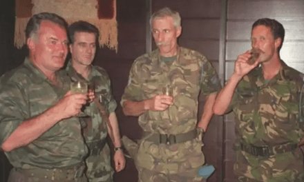 Lice kukavice – Thom Karremans