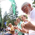 Dova kod Djevojačke pećine: Izlaskom na dovišta Bošnjaci potvrđuju ljubav prema islamu i svoj zemlji