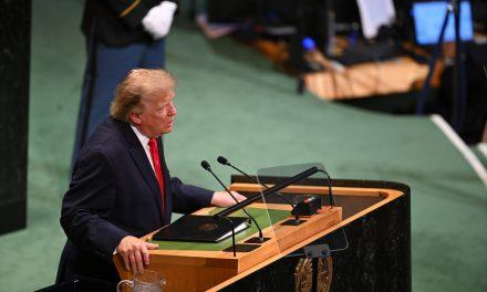 Trumpova demonstracija diplomatije sile na mjestu namijenjnom promociji mira i saradnje