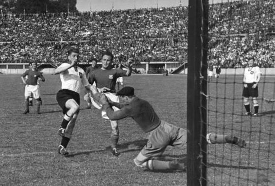 Igra iza zatvorenih vrata: FIFA i nogomet u NDH