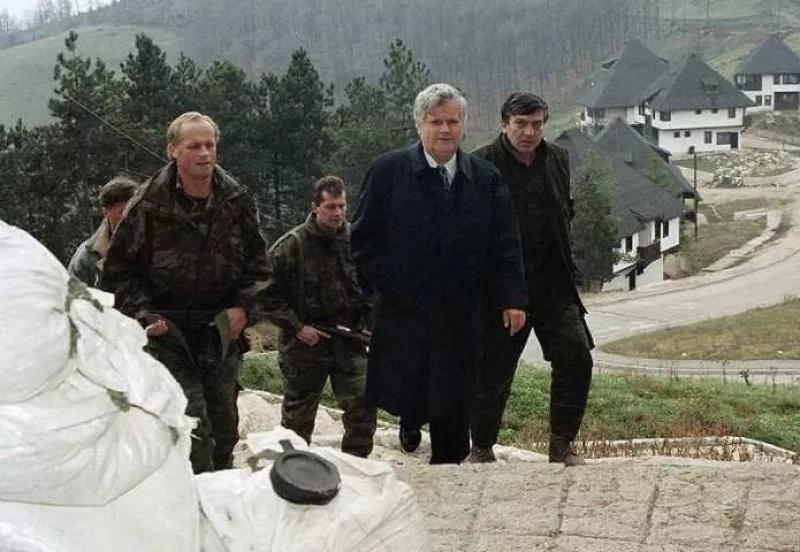 Historija jedne izdaje: Kako je stvorena i srušena Abdićeva paradržava